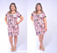 LINDO VESTIDO TAMANHO ESPECIAL ESTAMPADO COM DETALHES EM RENDA E ILHÓS NO BUSTO. ESTE MODELO VESTE DO TAMANHO 42 AO 50. PRODUTO PRONTA ENTREGA FRETE A COMBINAR!!